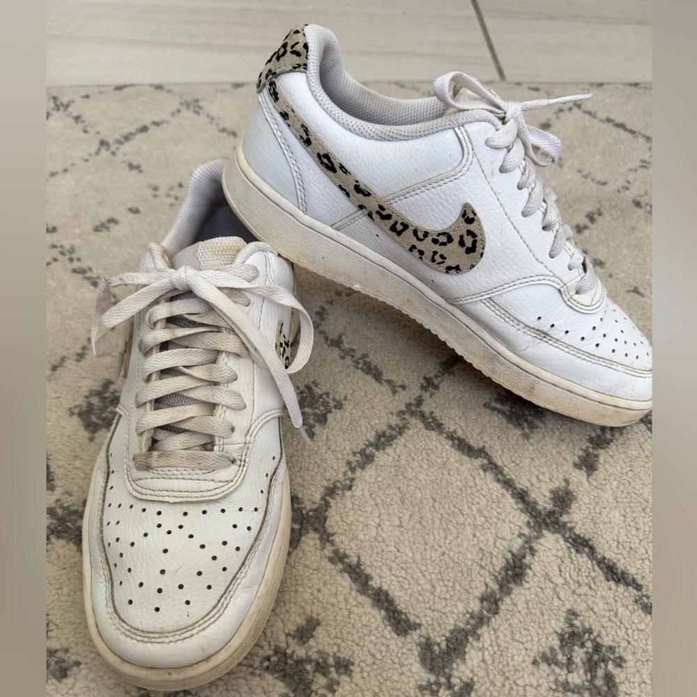 Nike White Sneakers with Leopard Print Swoosh size 9